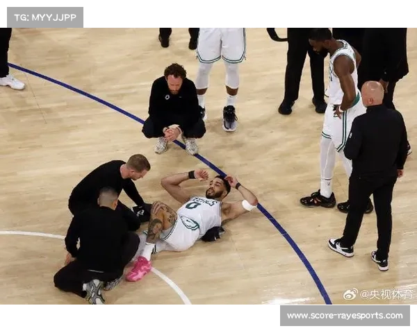 塔图姆跟腱伤愈神速重返训练场誓提前复出再领军凯尔特人 塔图姆跟腱伤愈神速重返训练场誓提前复出再领军凯尔特人